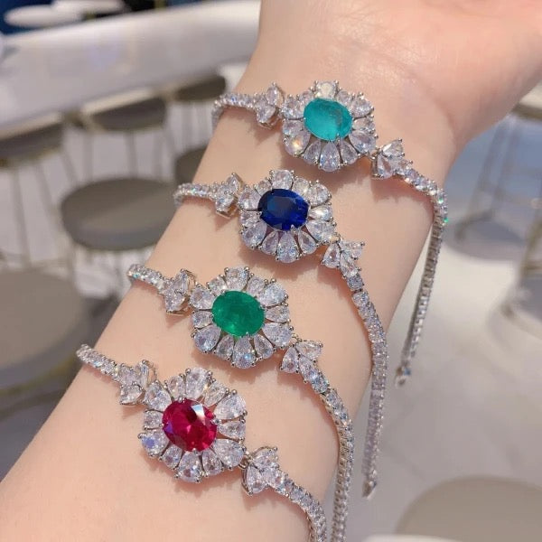 Zirconium Flower Bracelet with imported Stones