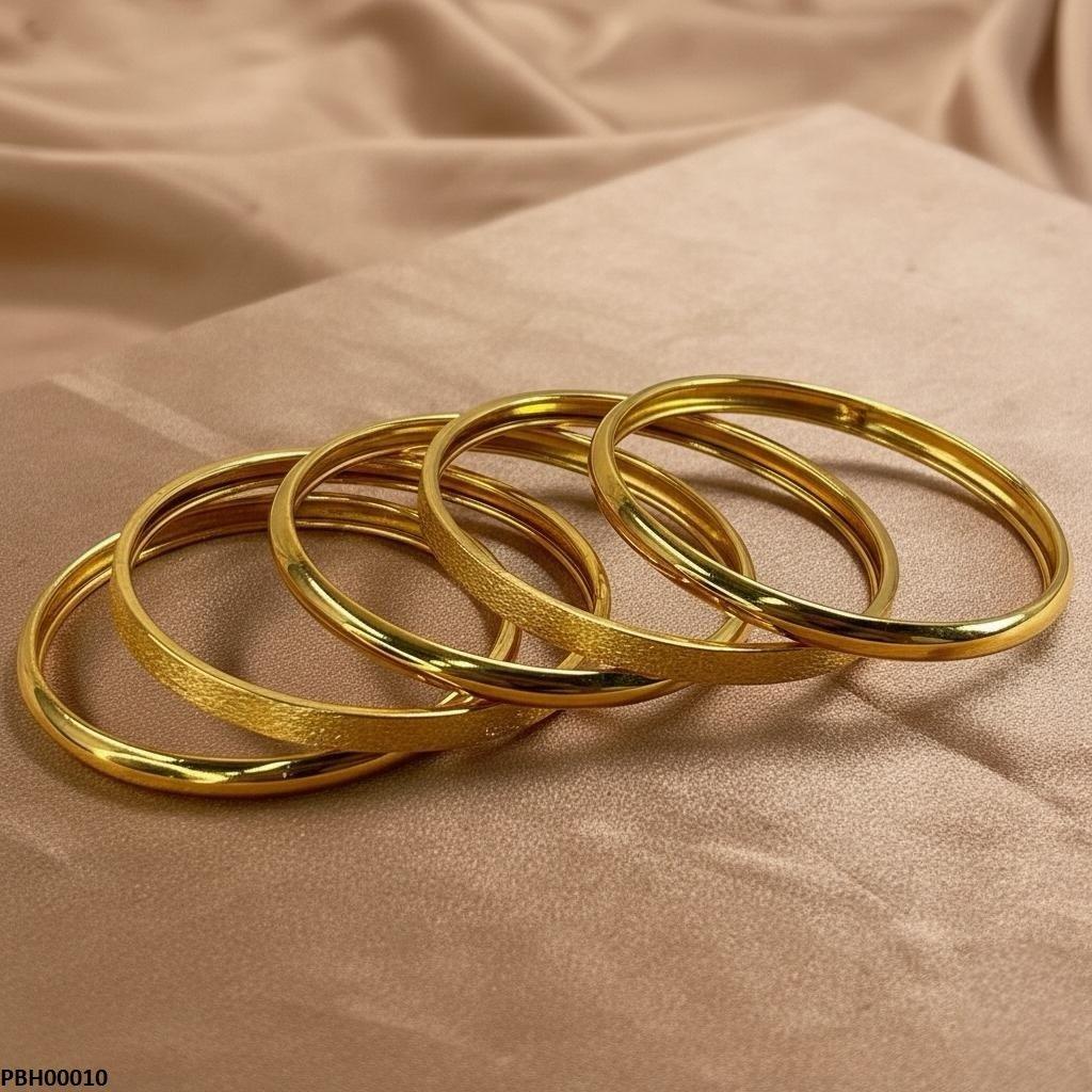 18K Round Plain Bangles