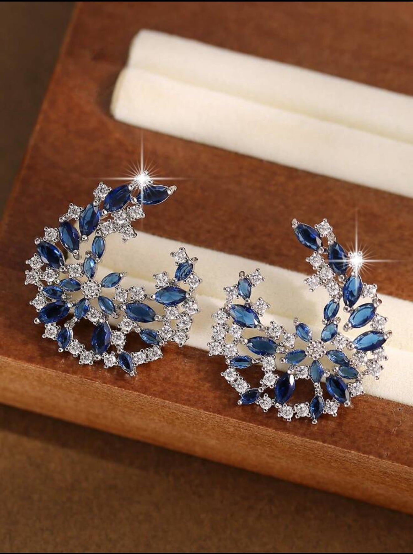 Leaf Shape Cubic Zirconia Flower Earrings