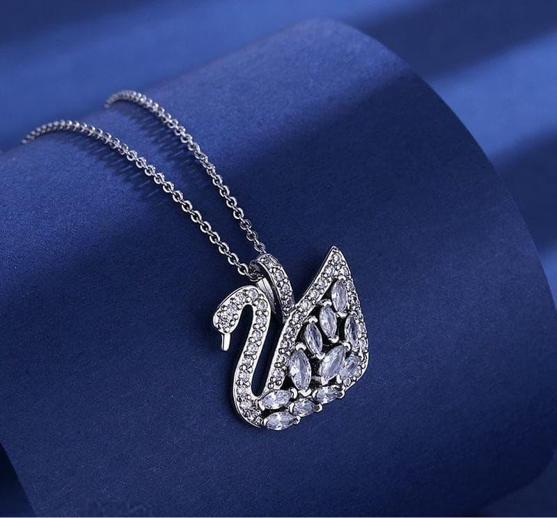 Swarovski Zircon Pendant Havenon Store Pakistan - Main Image