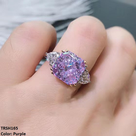 Adjustable ring with cubic zirconia stones