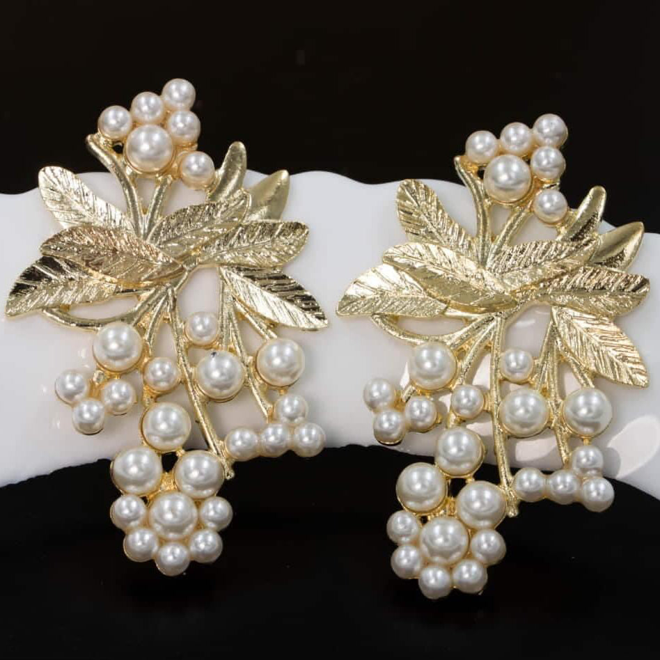 Golden Mariè Pearl Earrings - Havenon Store