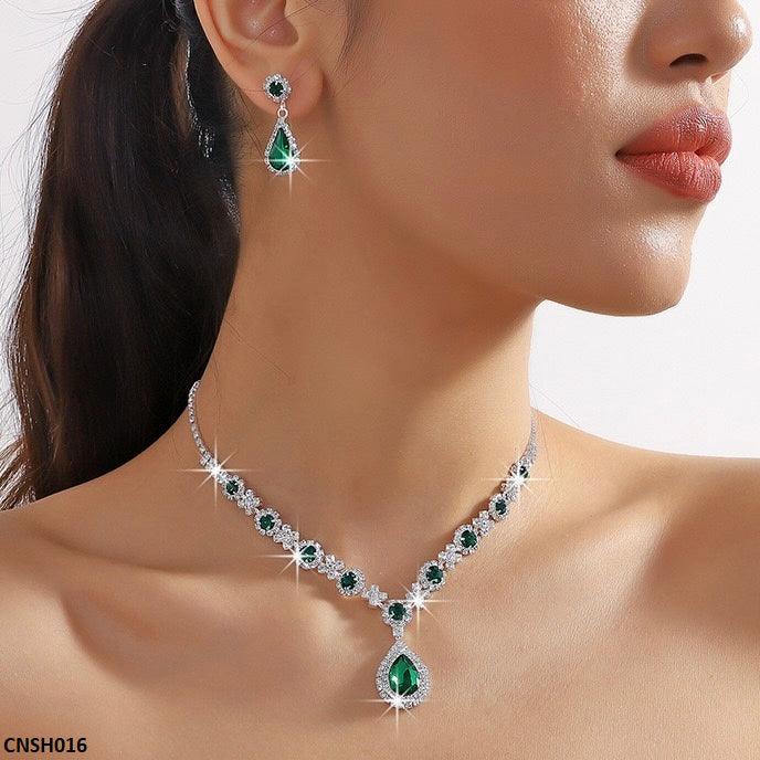 Emerald Tear Bracket Necklace Set - Havenon Store