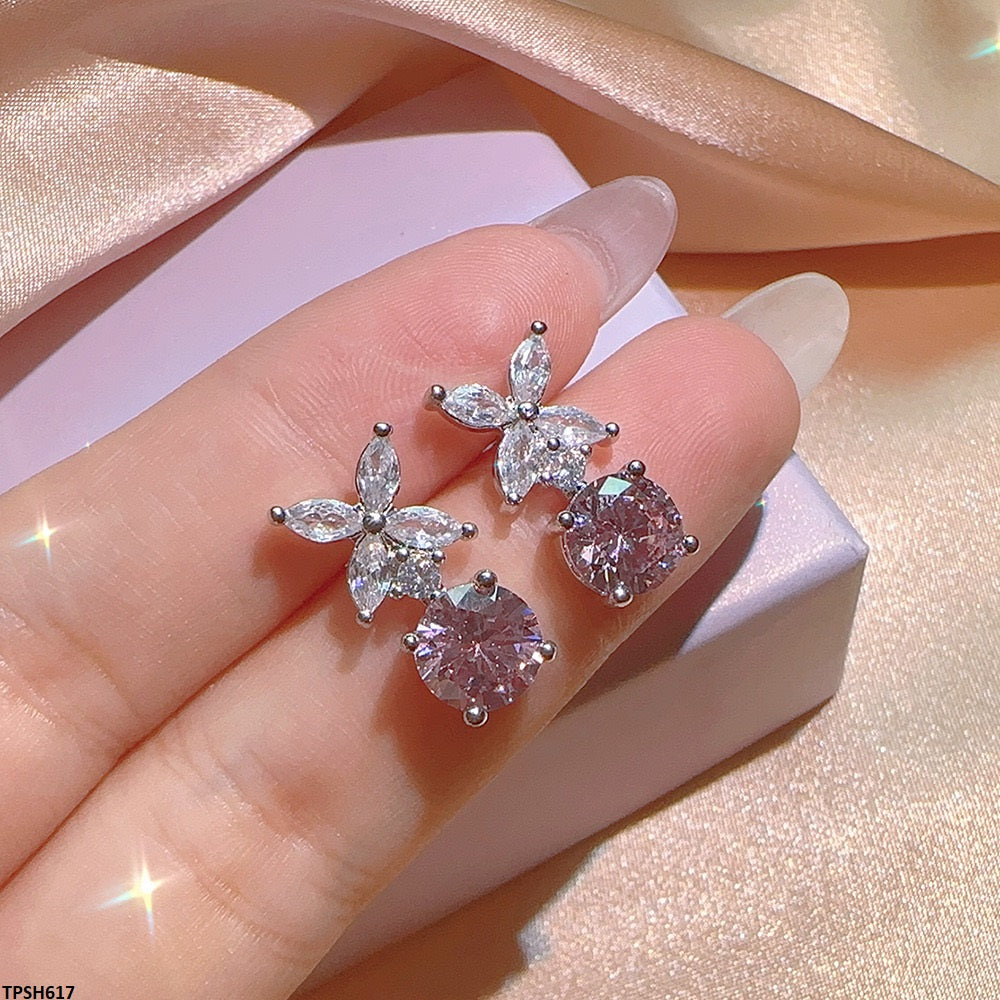 Elegant Party Wear Pendant