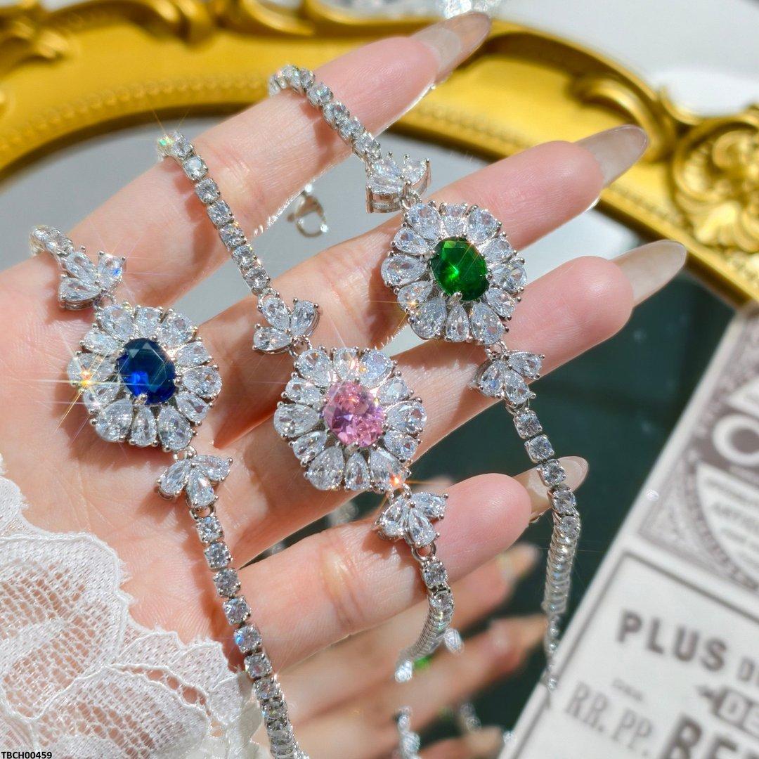 Zirconium Flower Bracelet with imported Stones