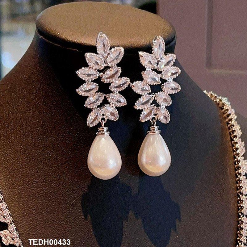 Zirconium Pearl-y Drop Earrings