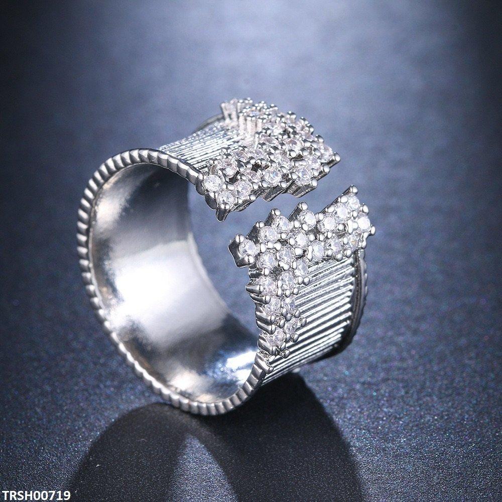 Sterling Zircon Studded Round Ring