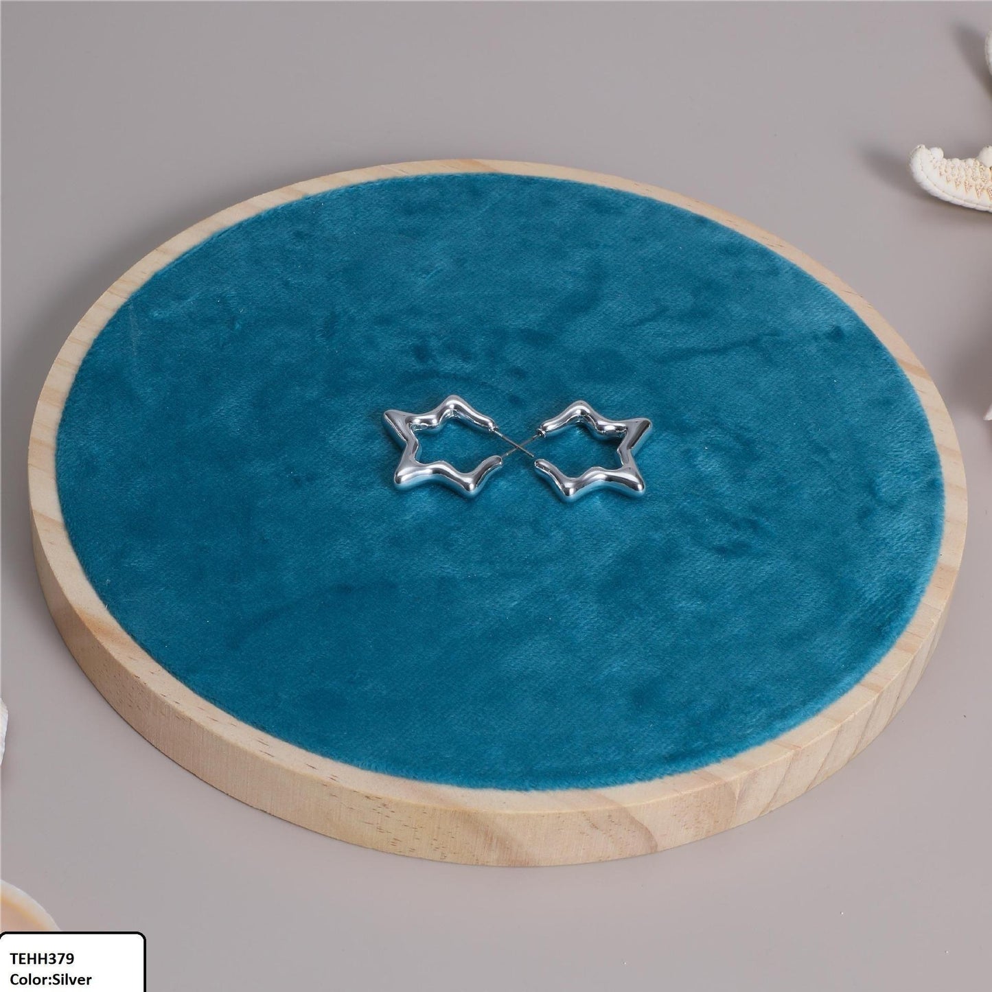 Luxury Star Ear Hoops Pair - Havenon Store