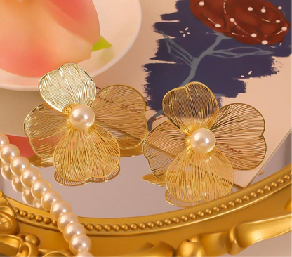 18K Designer Flower Tops