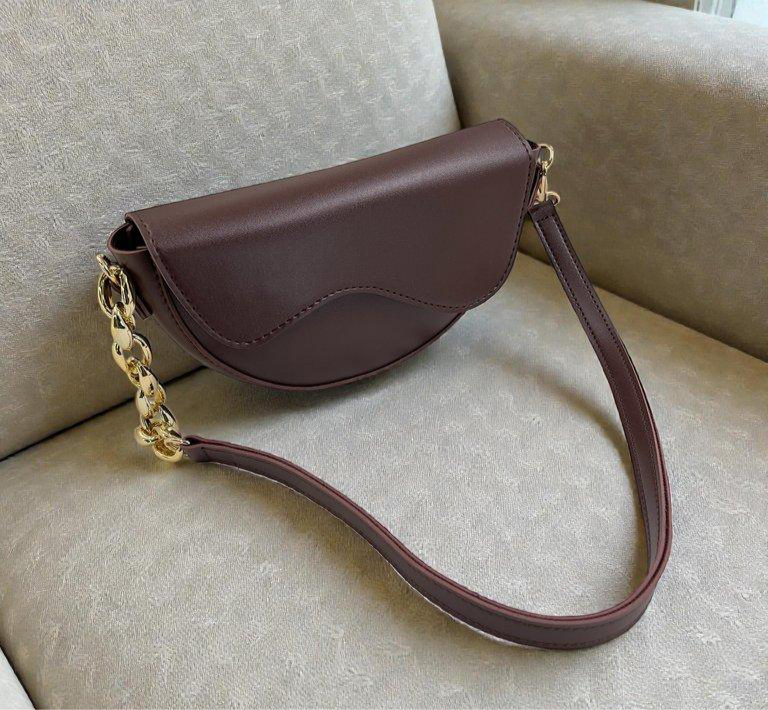 Aurelia Saddle Armpit Bag Dark Brown