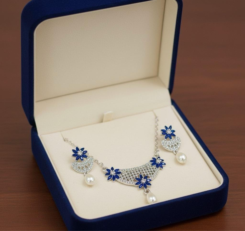 Nova Link Pearl Necklace Set