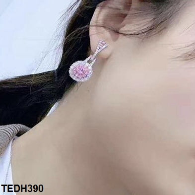 4cm Rhinestone Pink Drop Earrings details