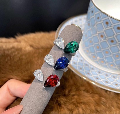 Double Stone Tear Adjustable Ring