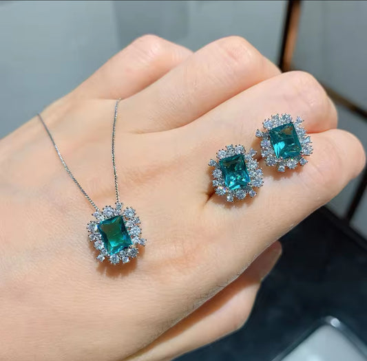 Teal Zircon Flower Pendent Set