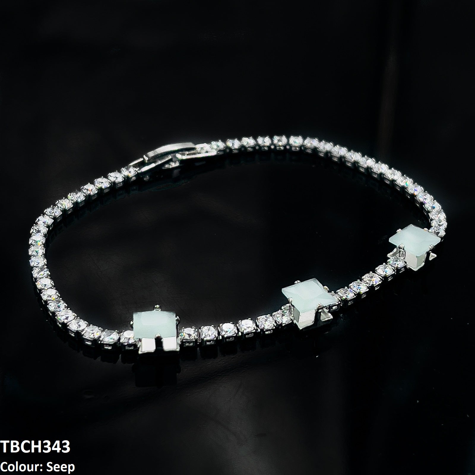 Adjustable chain feature of stainless steel bracelet.  