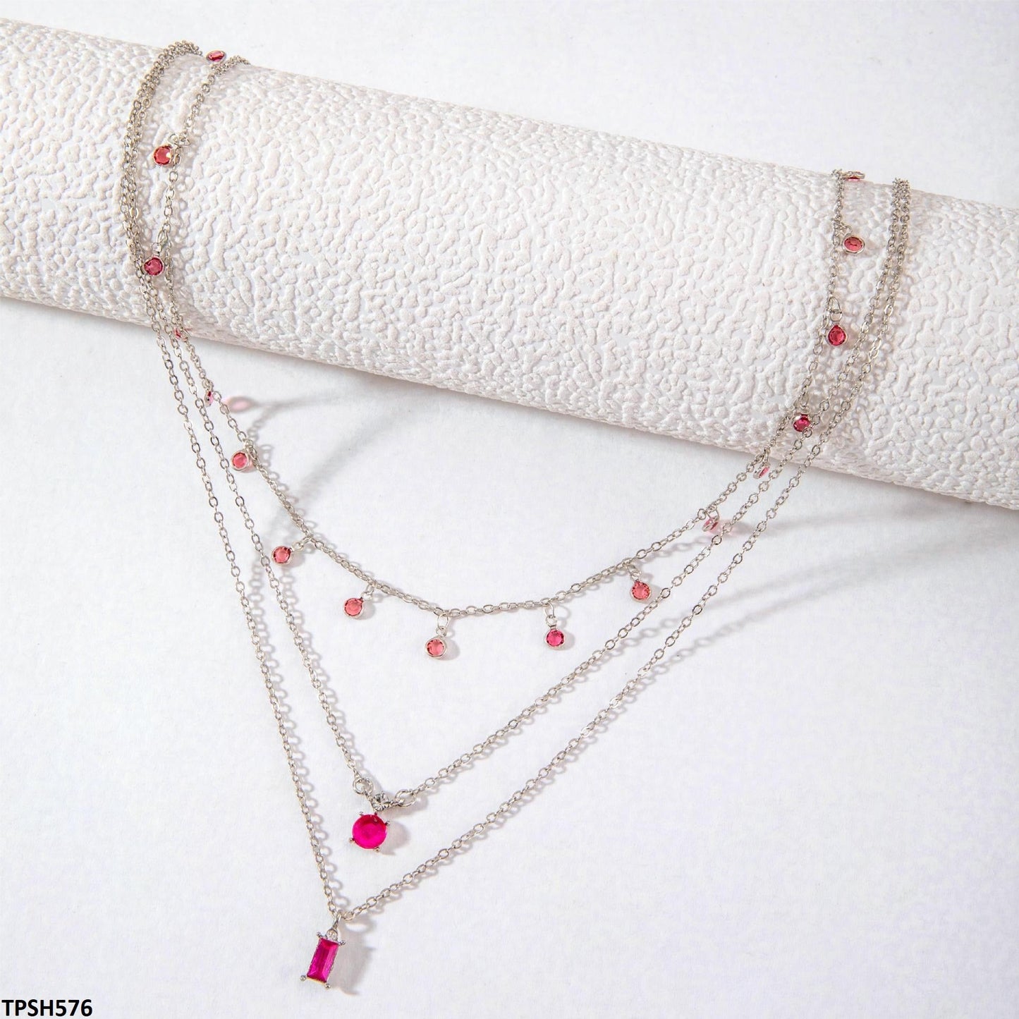 Baguette-style pendant necklace with adjustable layers