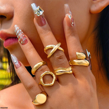 Branded 6 Midi Rings set  