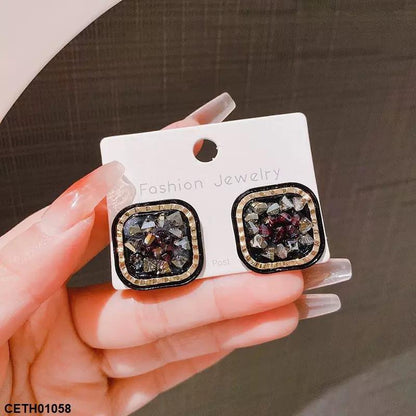 Black Square Tops Pair