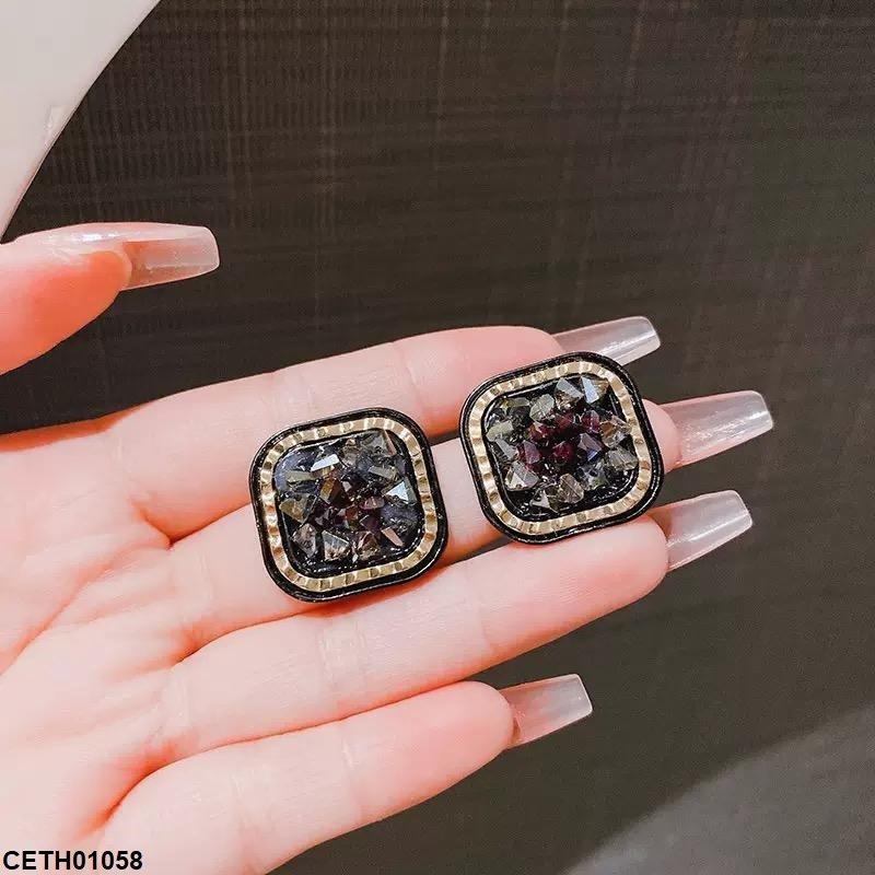 Black Square Tops Pair