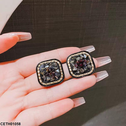 Black Square Tops Pair