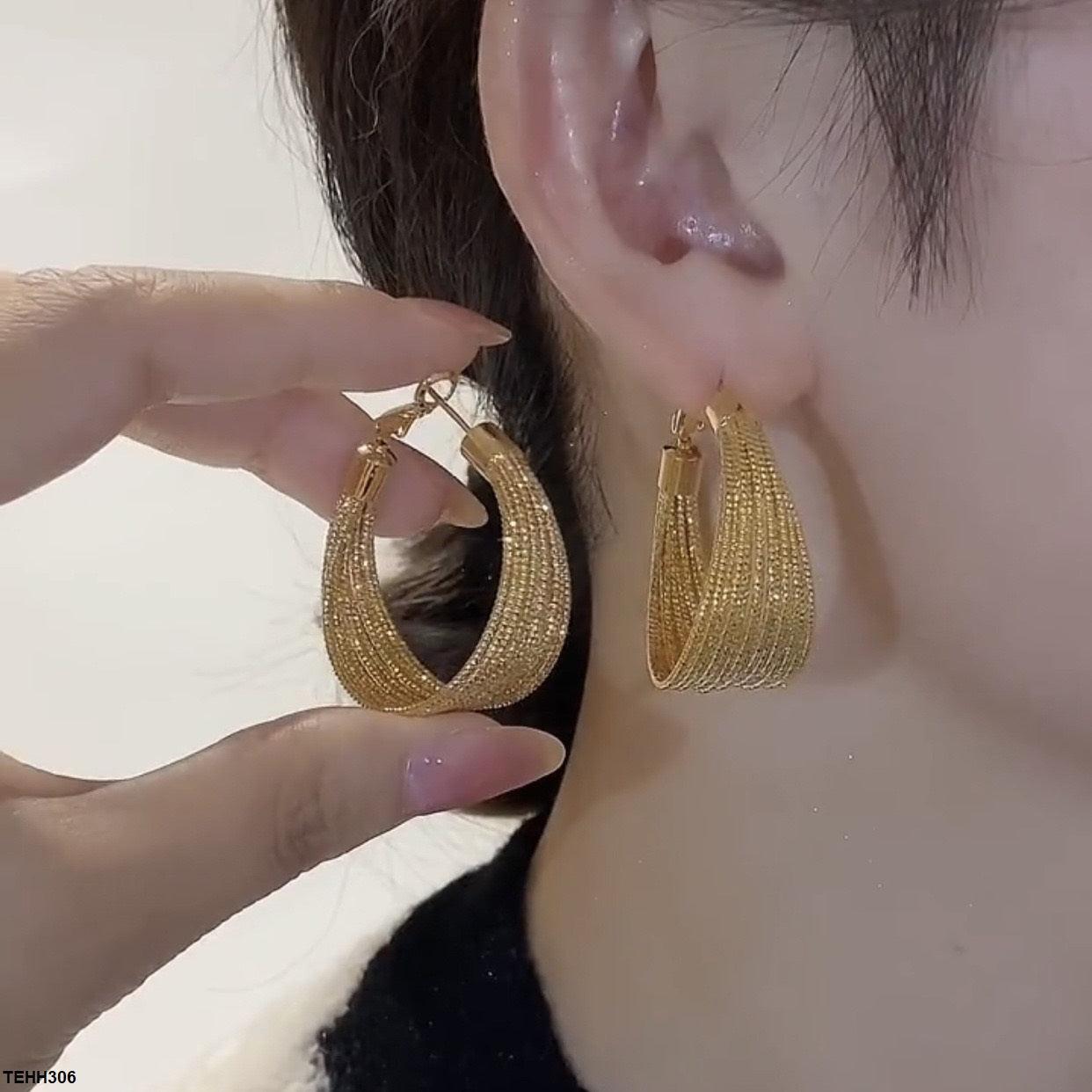 18K Golden Plated Wire Layered Hoop - Havenon Store