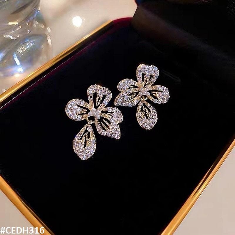 Zircon studded Flower Teardrop Earring - Havenon Store