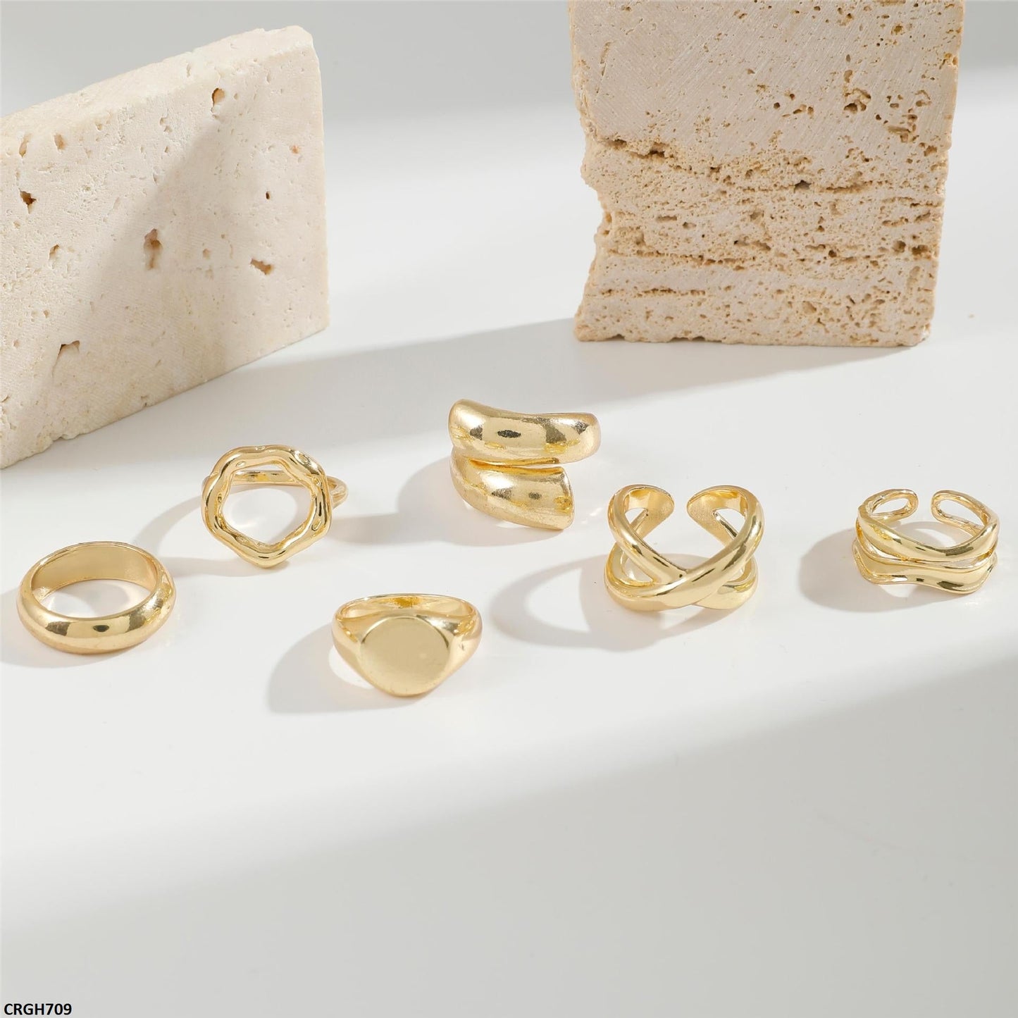 Golden-plated midi rings  