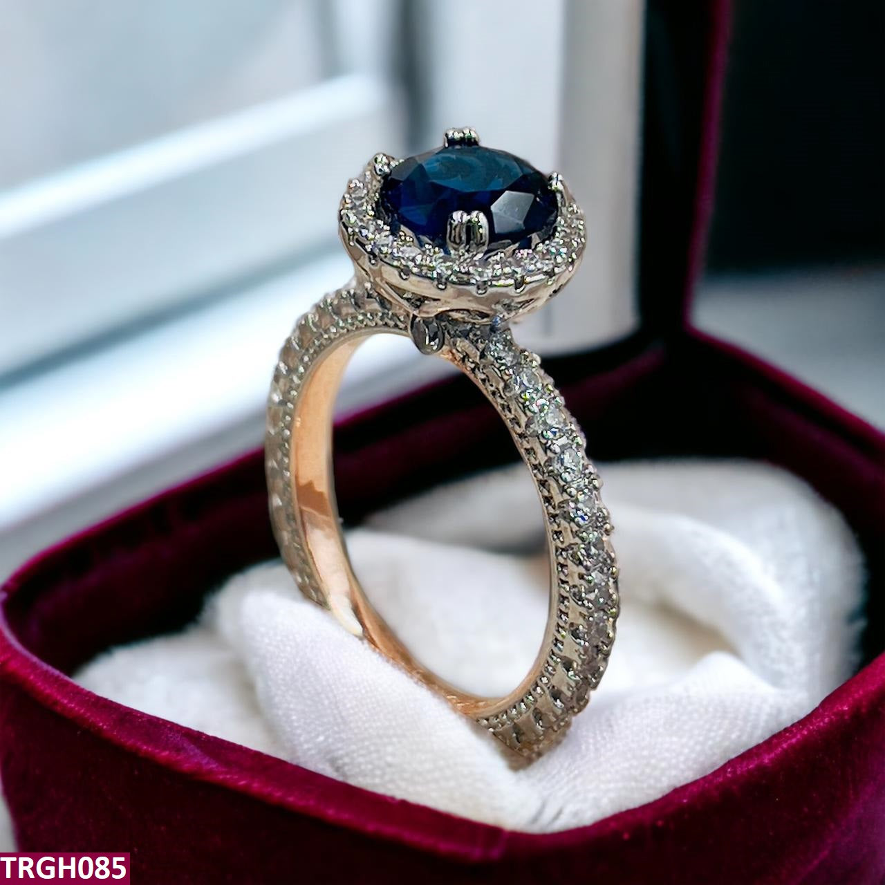 Sapphire Sleek Statement ring - Havenon Store