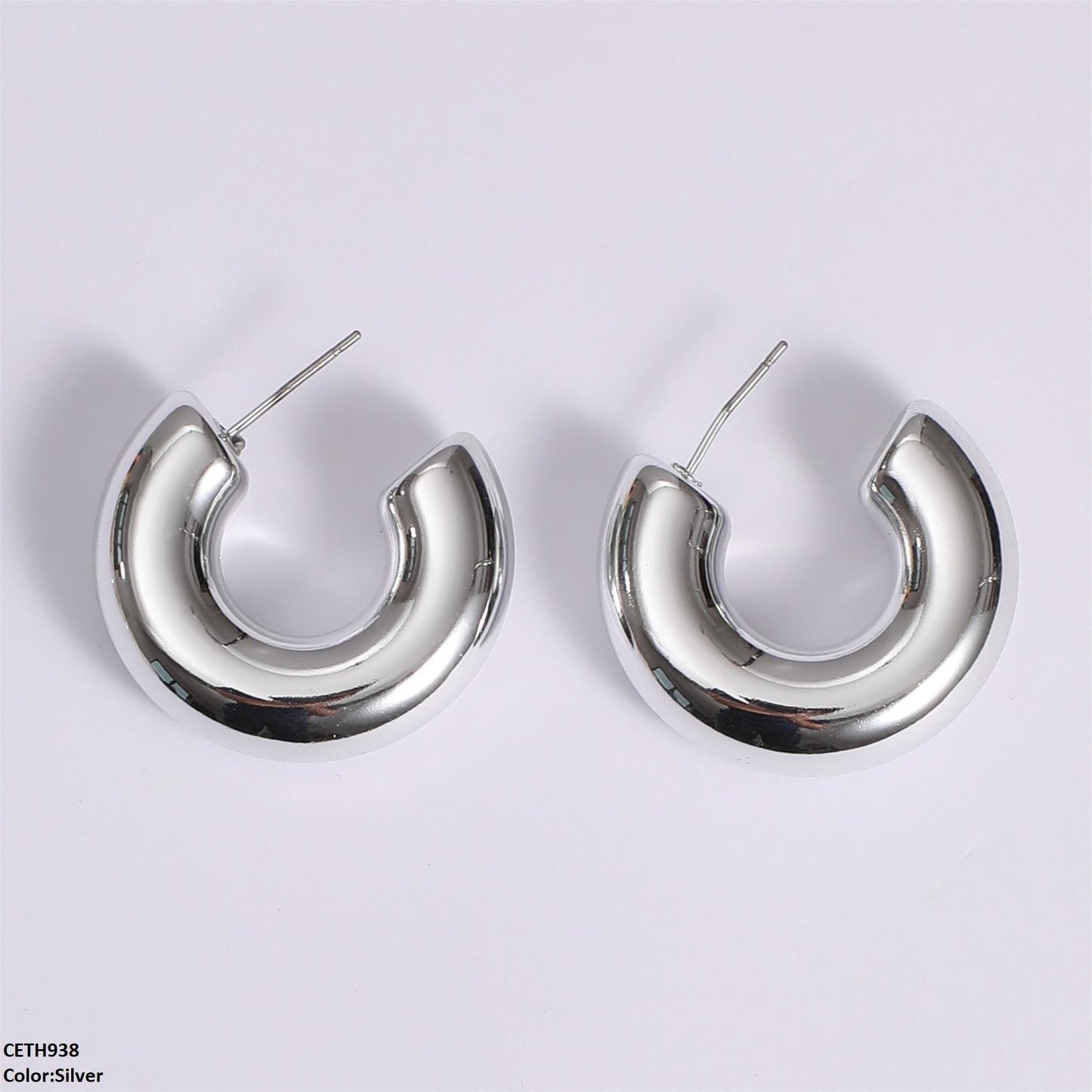 Lightweight C-Shaped Hoop Earrings  