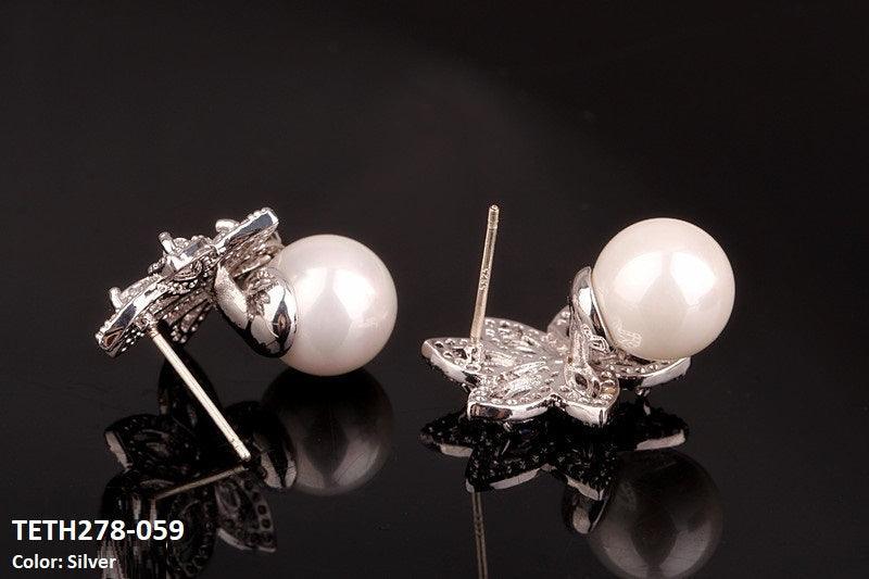 Pearl Earring Studs