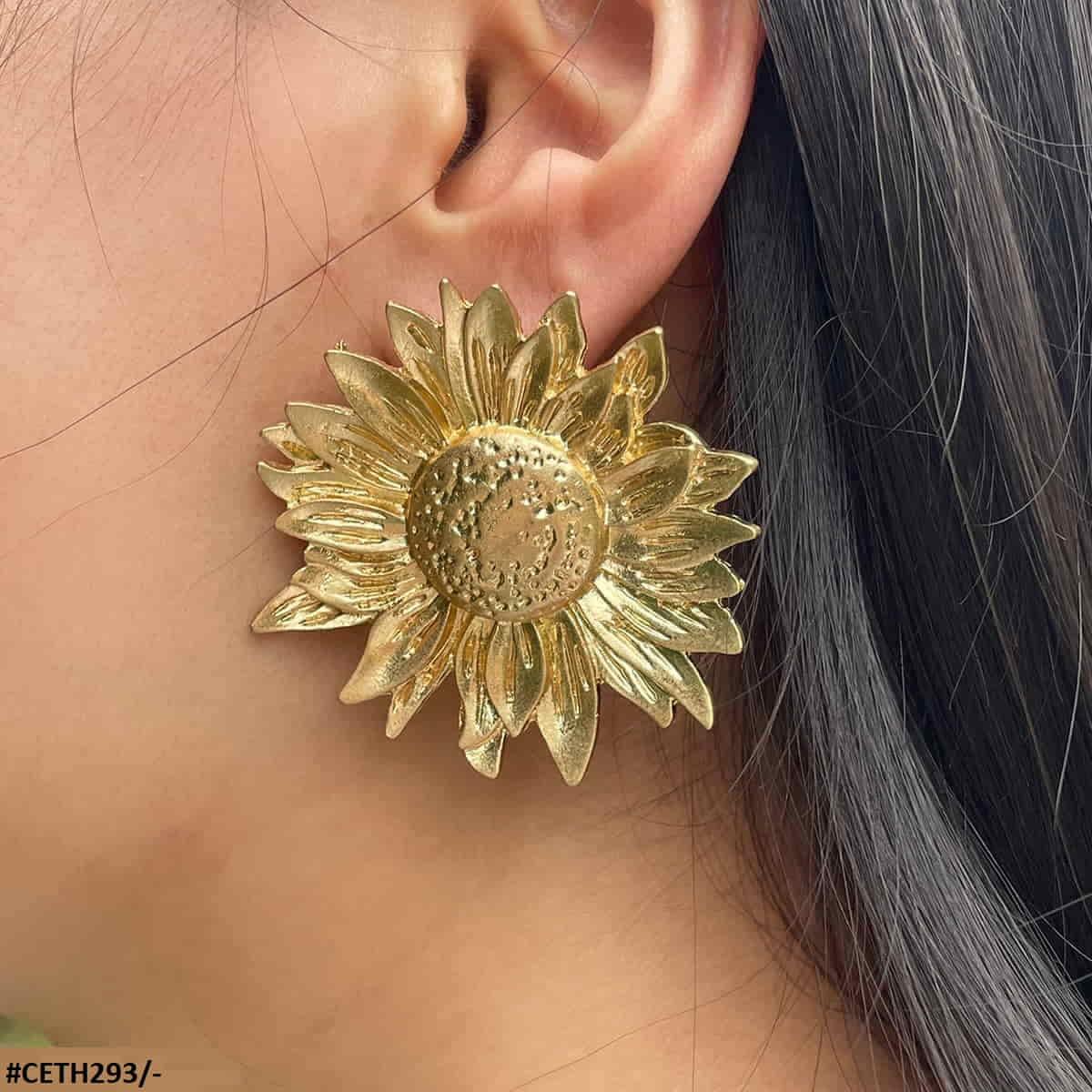 Sunflower-shaped golden earrings for women  