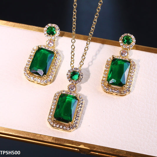 Emerald Square Pendant Set