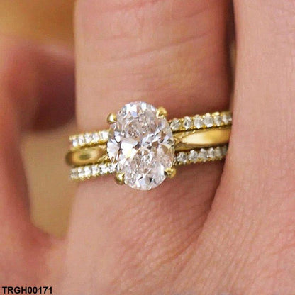 18K Golden Triplet Ring