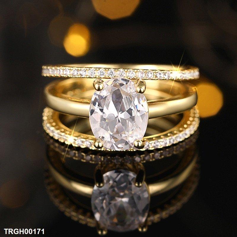 18K Golden Triplet Ring
