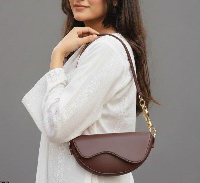 Aurelia Saddle Armpit Bag Dark Brown