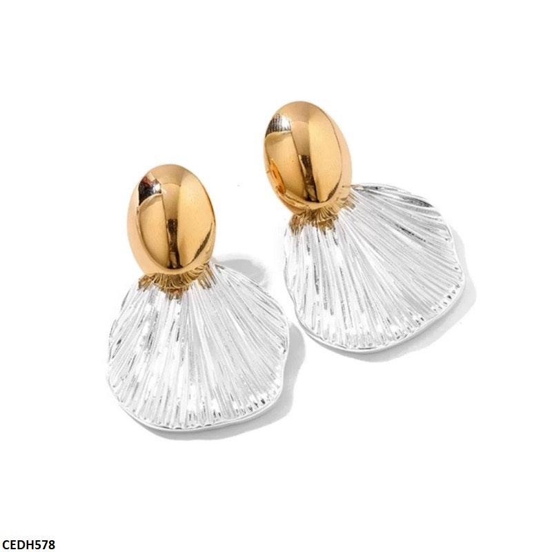 Women's versatile gold earrings set