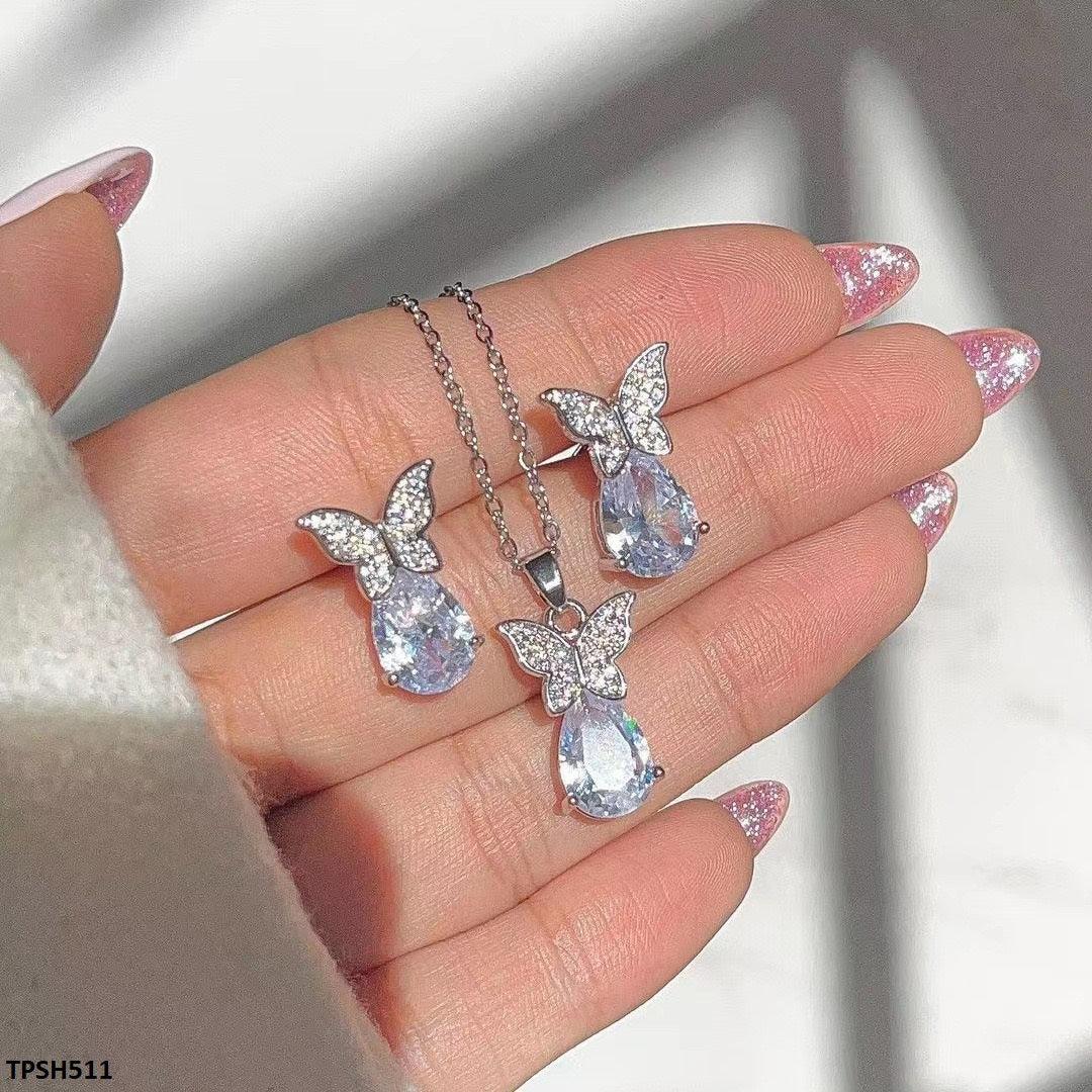 Zircon Butterfly Pendent Set - Havenon Store