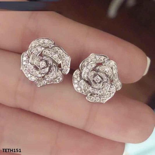 Diamond Studded Zircon Flower Tops Pair - Havenon Store