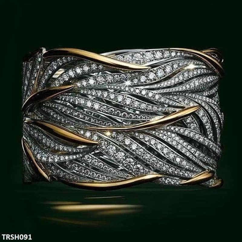 Elegant women’s zircon ring  